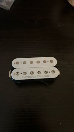 Seymour Duncan Custom Custom