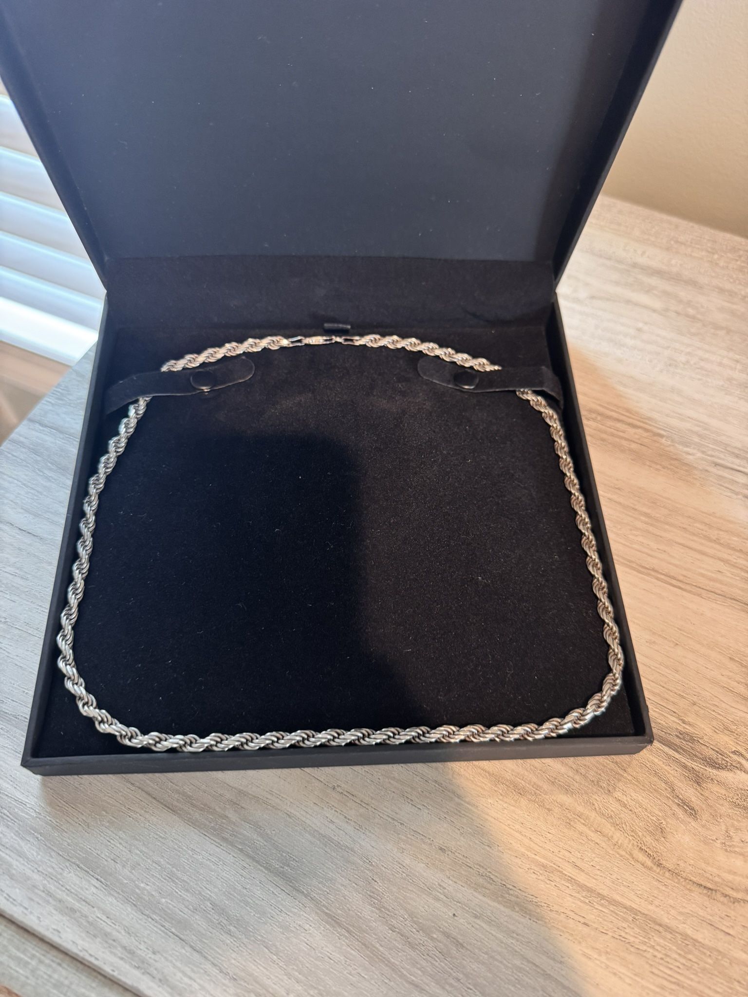 Kay jewelers Solid Sterling Silver Rope Chain 22”