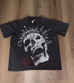 Hell star shirt medium