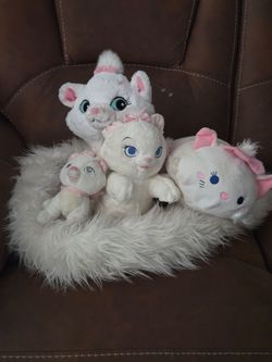 Disney Aristocats Marie Plush Lot of 4