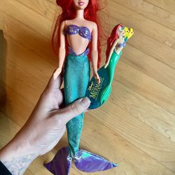 90s Little Mermaid Ariel Doll And Brush