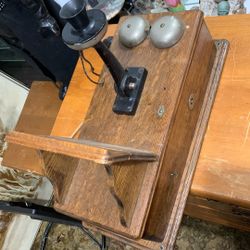 Victorian Antique Phone 