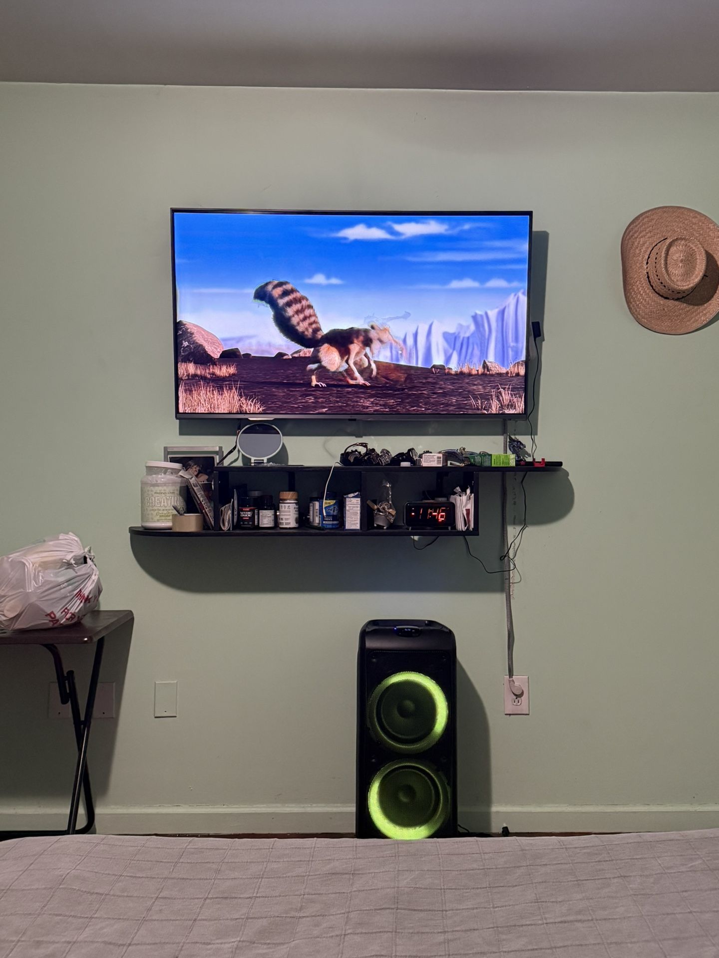 Tv And Speaker