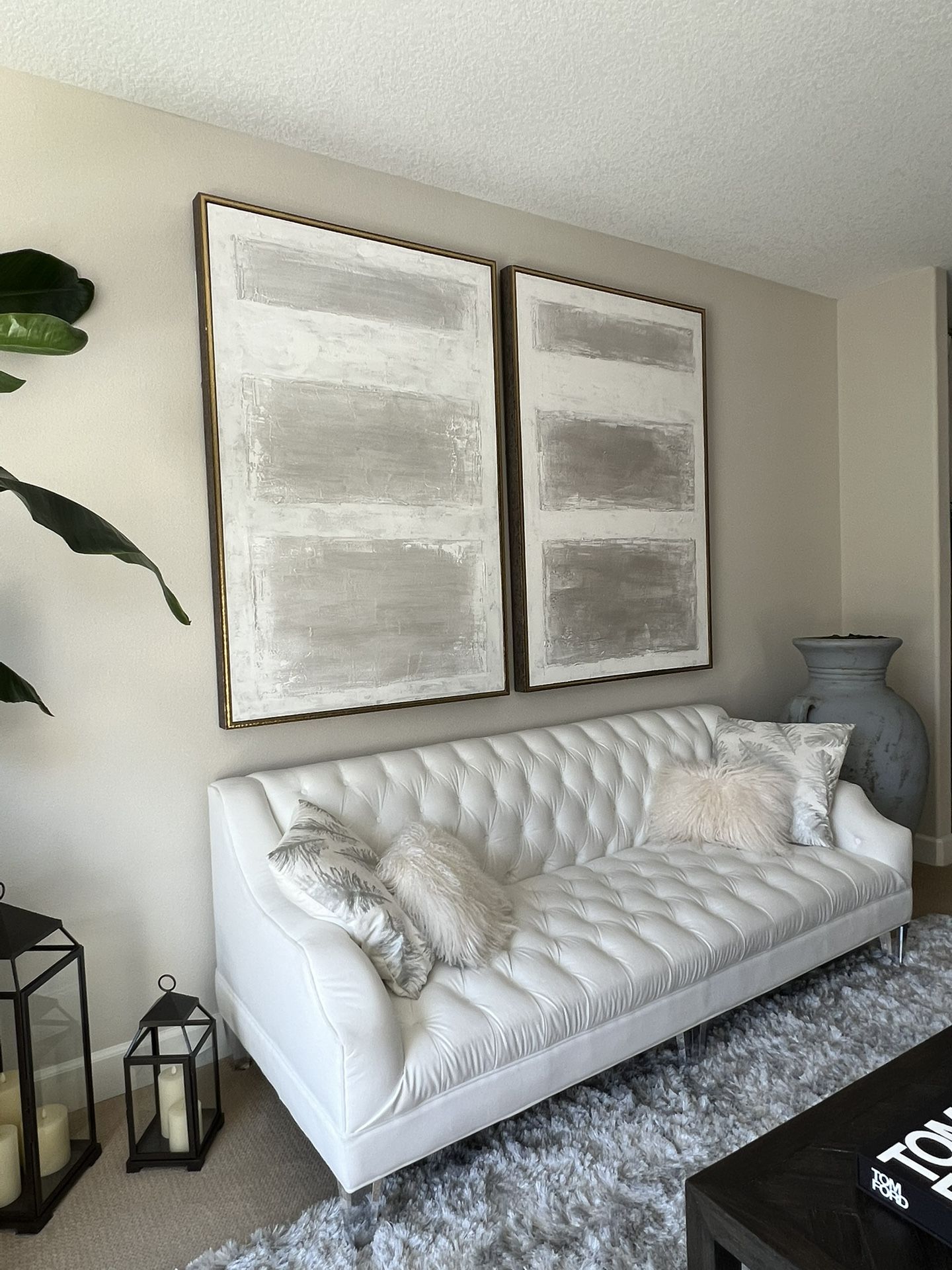 Velvet like Easy clean couch and chair with acrylic legs