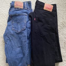 2 Pair Of Levis Jeans Blue Size 34×34 Black Size 32×34