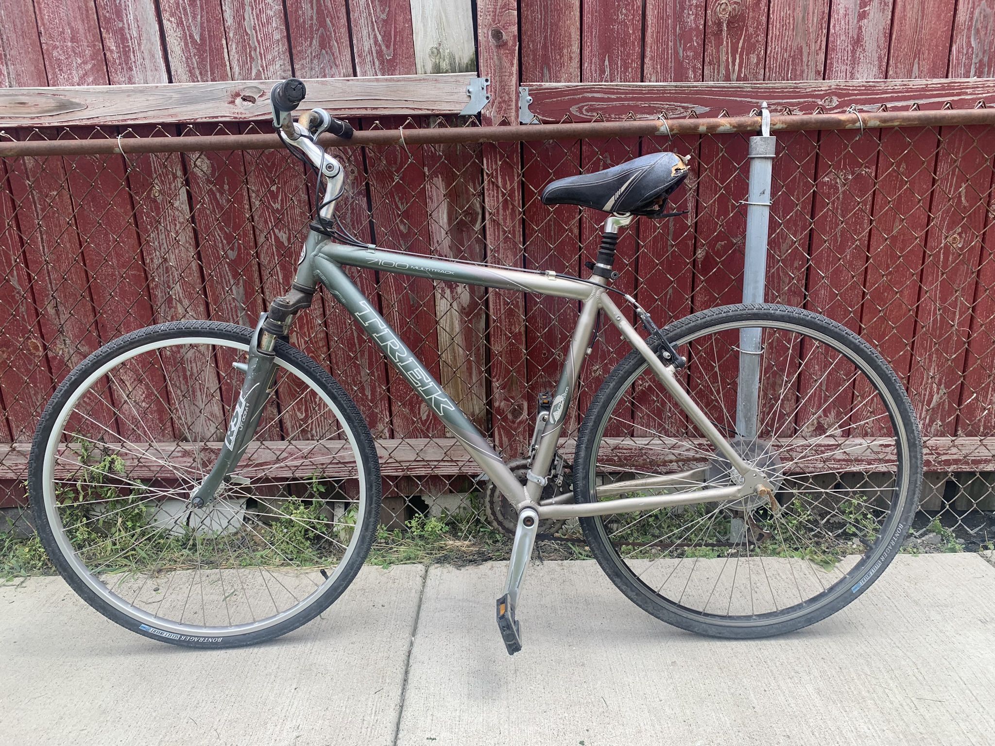 TREK 7100 Multitrack Alpha