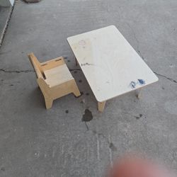 Kids Wooden Table And Chair