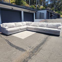 Large Light Grey Sectional Couch 