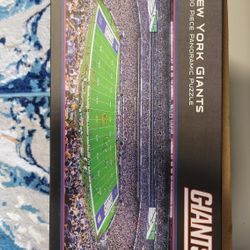 NFL New York Giants Panoramic Jugsaw Puzzle Lot Of 18