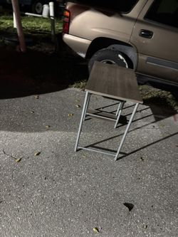 Small Desk For Young Adults And Minimalist