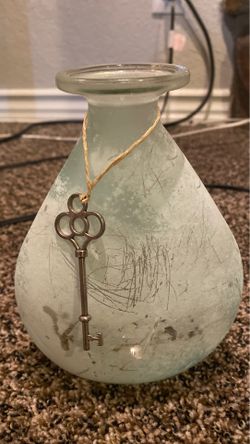 Glass base decoration