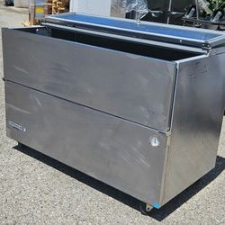 Beverage Air Refrigerator, Great For Catering, Easy Mobile Get Free Local Delivery 🔌