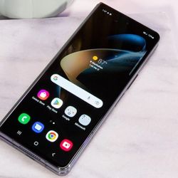 Samsung Galaxy Z Fold 4 5G - Only $1 Today Pay The Rest Later! 