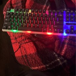 100% RGB Keyboard