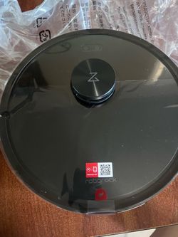 Robotic vacuum cleaner