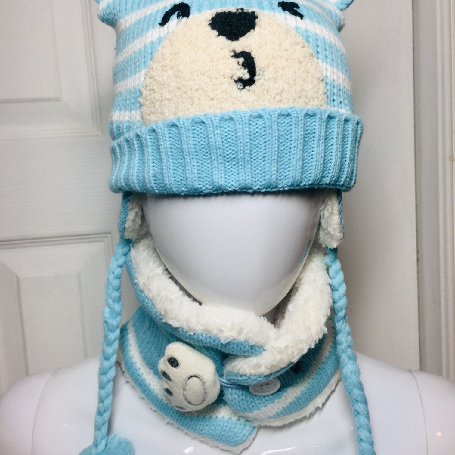 Blue 🐻 Toddler woolen yarns Hat and Scarf
