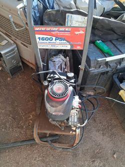 DeVilbiss Water Driver 1600 PSI Pressure Washer