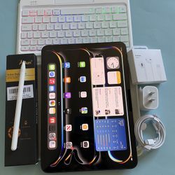 Apple IPad Pro 11” (M5 chip / 2025 Newest ) 256GB with keyboard, pen & Accessories (Warranty + ) 