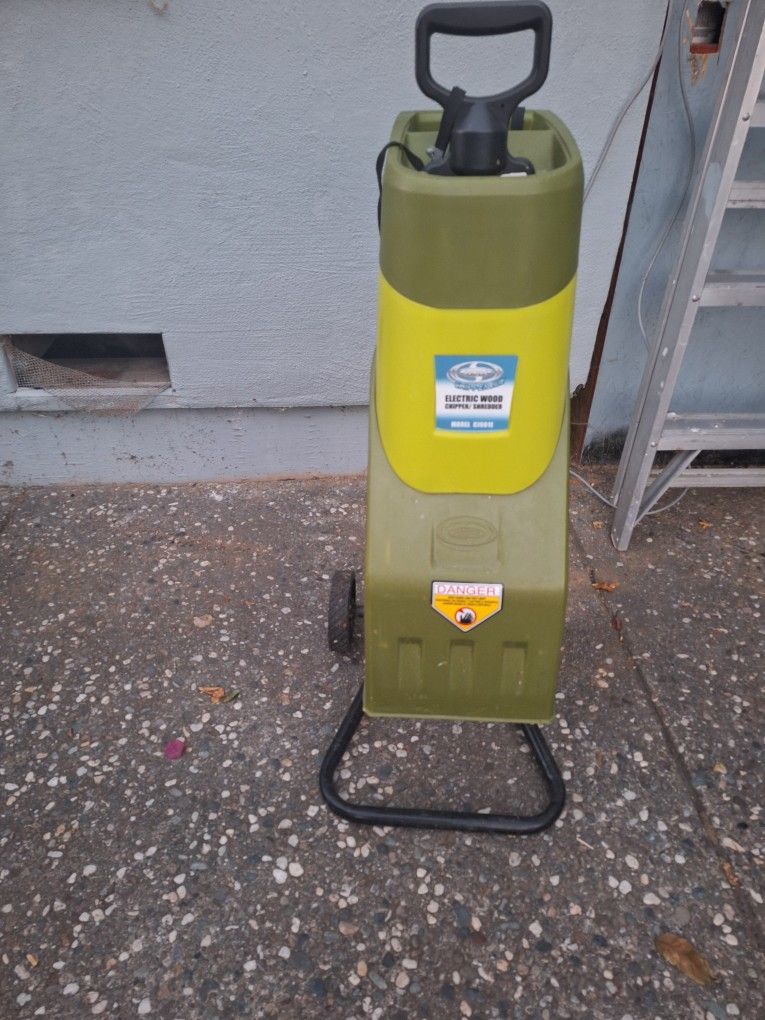 Sunjoe Branch Chipper Electric