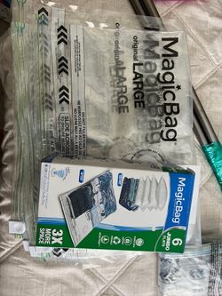 Vacuum storage bags