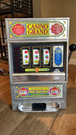 Mechanical Toy Slot Machine