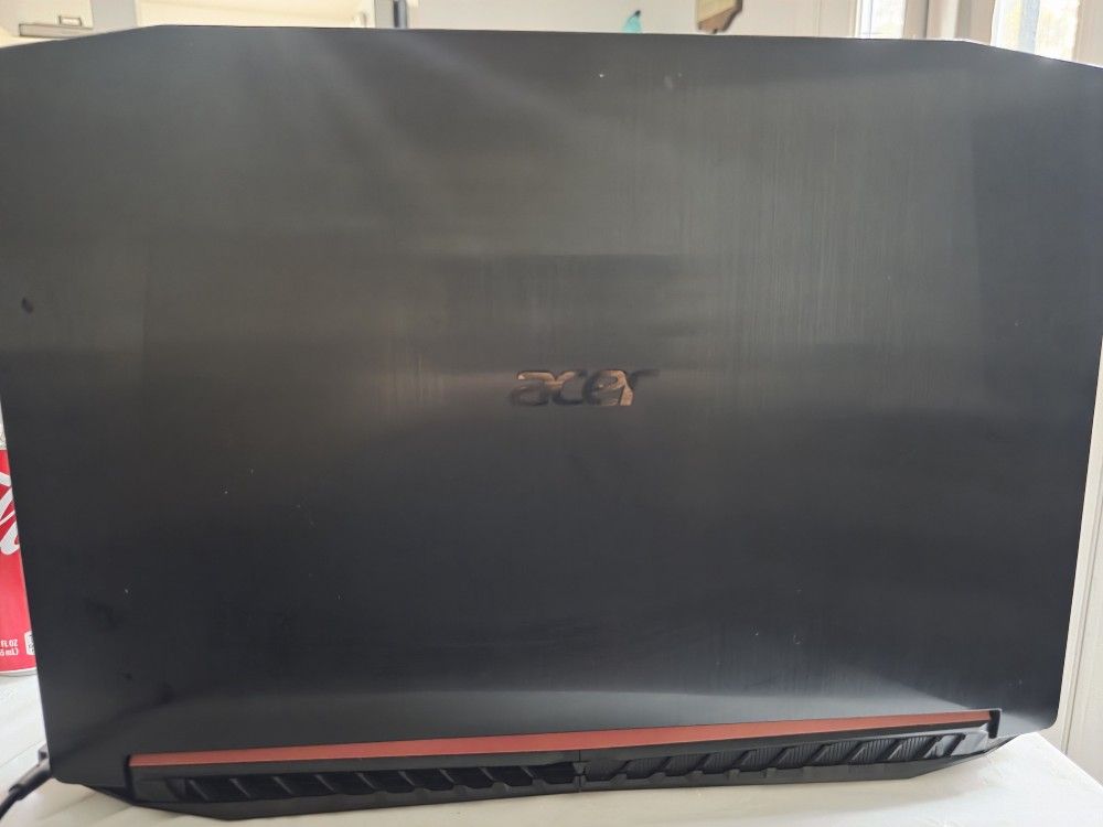 Acer Nitro 5 Gaming Laptop (PICK UP ONLY)