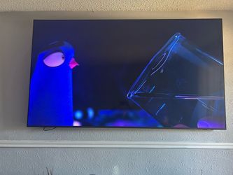 Samsung 85’ Smart Tv