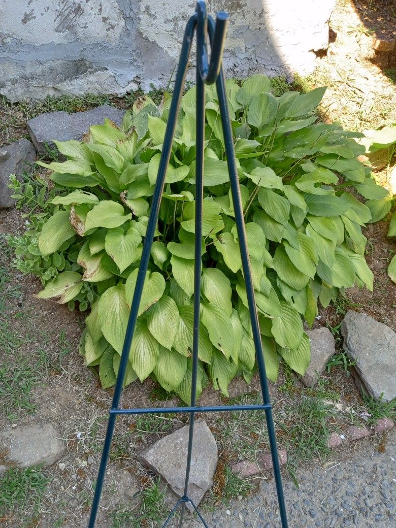 Wreath Easel