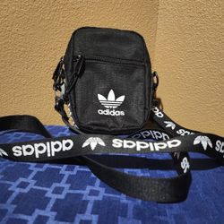 Adidas Originals Festival Crossbody Bag in Black/White