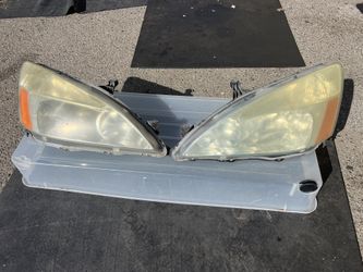 2003’ + Honda Accord headlights assembly $50/pair!