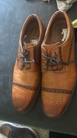 Men’s dress shoes 10.5