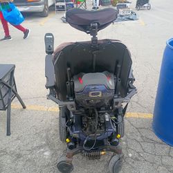Pride Mobility Quantum Q6 Edge 3 Rehab Power Chair