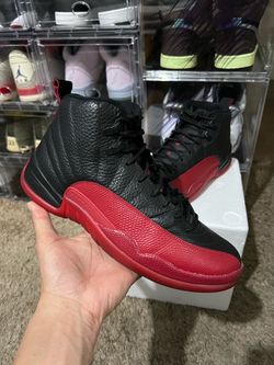 Sz 9.5 Air Jordan 12s Flu Game $70 FIRM NO TRADES