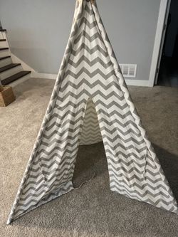Kids teepee tent !