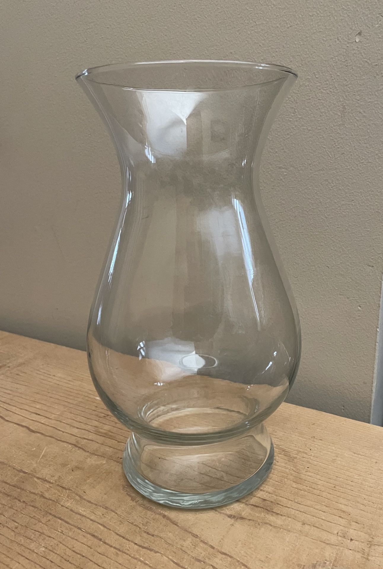 Vintage Large Glass Flower Vase 10.5"
