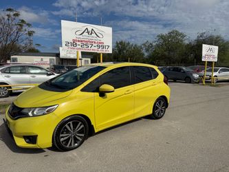 2015 HONDA FIT !! LOW MILES