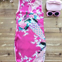 SIZE 8 GIRLS SLEEVELESS FUSCHIA PEACOCK & FLORAL CHINESE CHEONGSAMS DRESS
