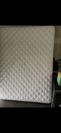 full-Size Mattress Excellent Condition Clean