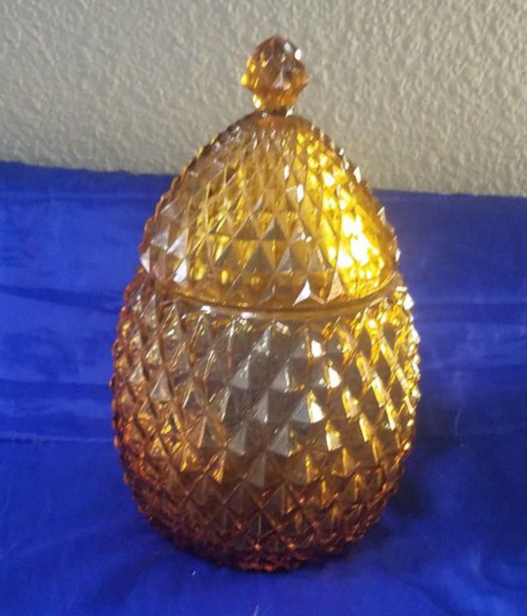 Beautiful 💕❤️Vintage Indiana Glass Amber Diamond Pineapple 🍍🍍🍍 Shape Jar
