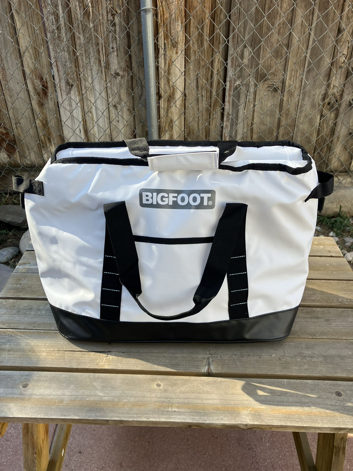 New  Soft Cooler Tote 