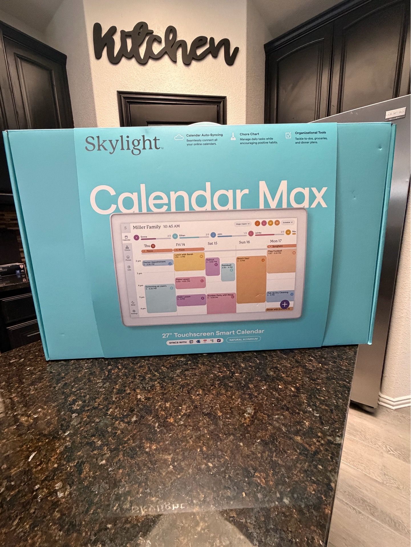 Skylight 27”digital calendar