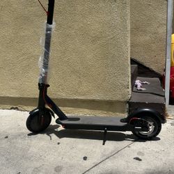 Electric scooter