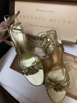 Gold Heels Size 6.5 - Antonio Melani Bluebell Style $35.