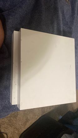 White Shelves