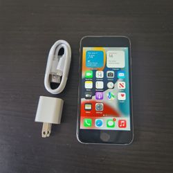 iPhone 6s - UNLOCKED - Like New  