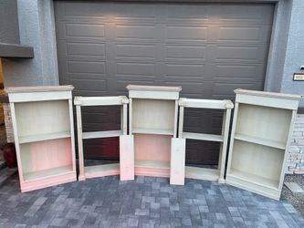 5 Bookcases (with 3 Adjustable Shelves per Bookcase & Under-shelf lighting)