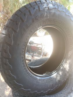 LT35x12.5R18 Falken Wildpeak A/T Tires all 4 $160