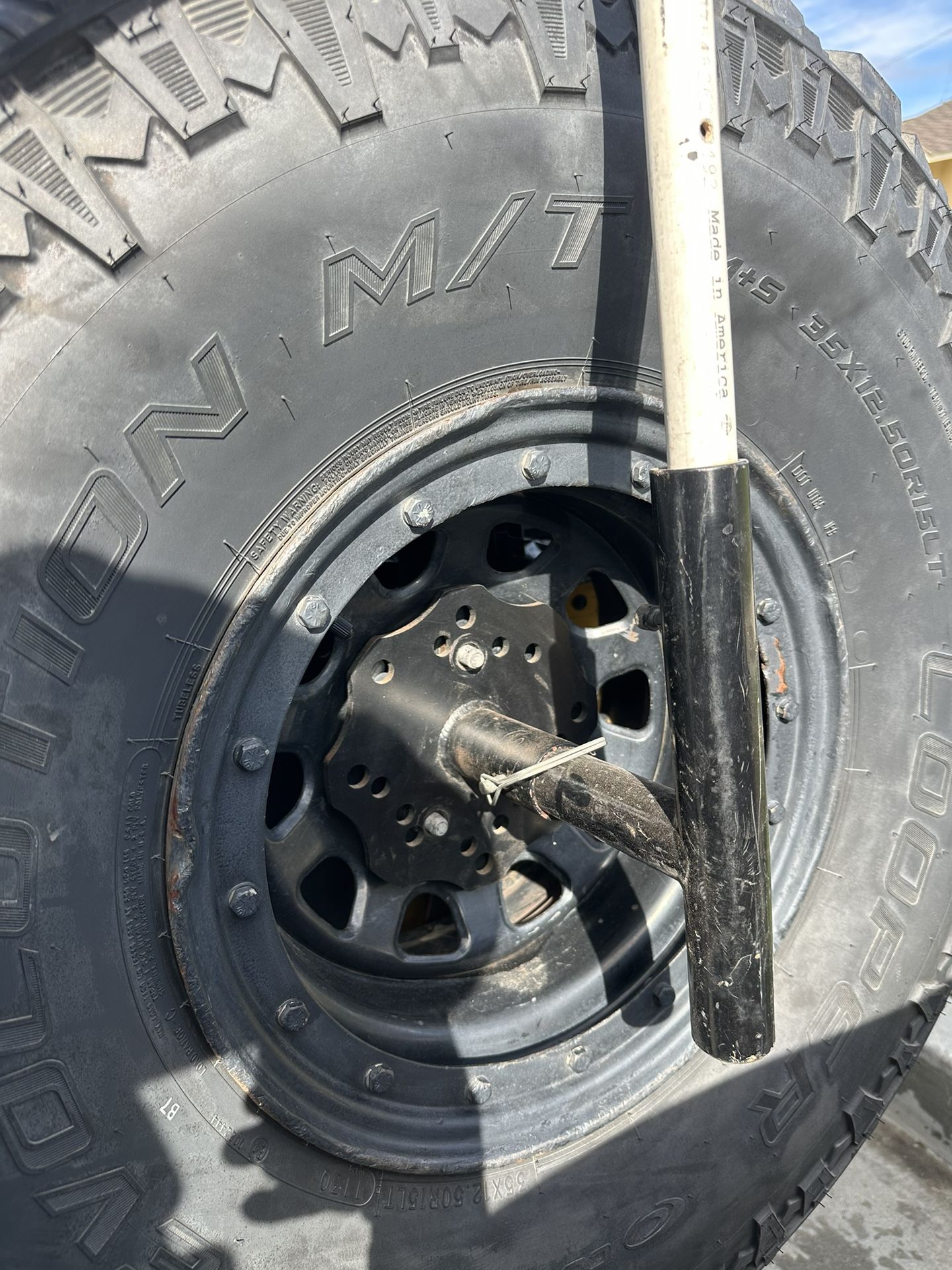 Universal Tire Mount Flag Pole