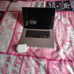 MacBook Pro Mid-2010 Model