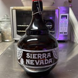 Sierra Nevada Growler 1/2 Gallon 